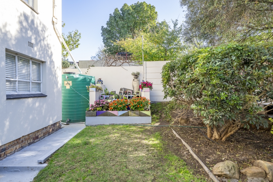 8 Bedroom Property for Sale in Brackenfell South Western Cape